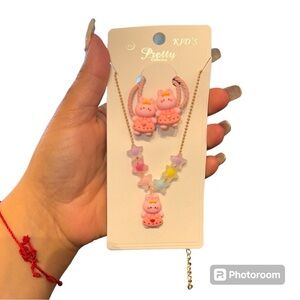 Rabbit‎ hair accessories and necklace